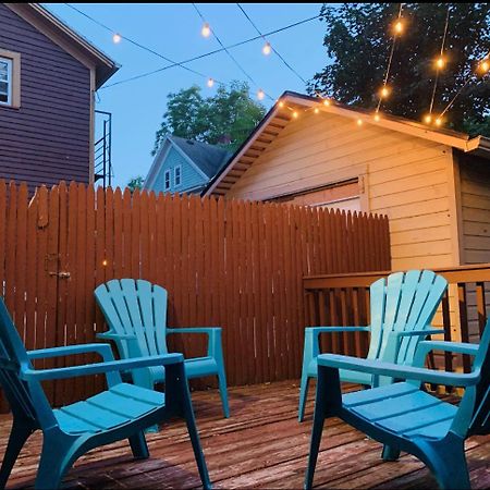 Spacious Home With In-Unit Laundry, Parking, 1Gb Wifi, & Patio Deck ロチェスター エクステリア 写真